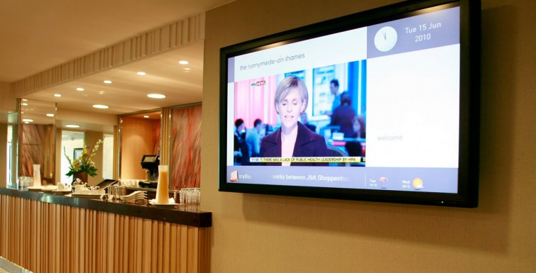 The Rise of Targeted Content Delivery on Connected Digital Signage Displays