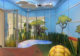 Monash Children’s Hospital – LUMOplay Interactive Fish Pond Floor Projection