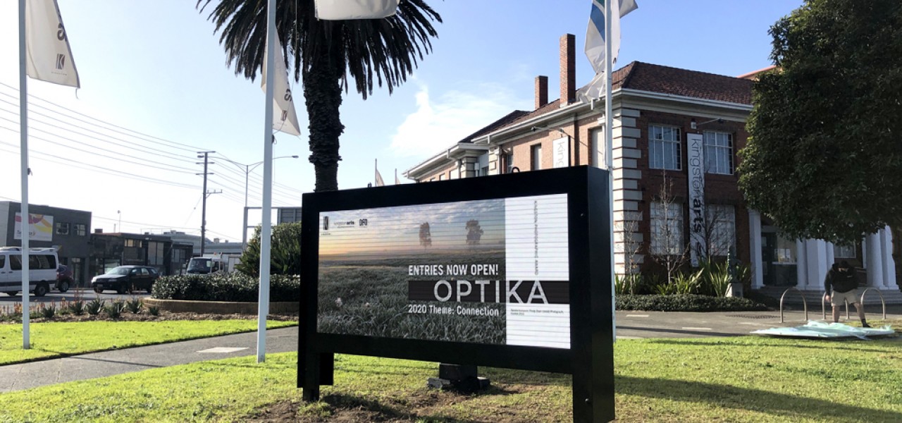 Kingston arts centre outdoor led road facing signs