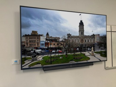 Mount Clear College – Sony Displays