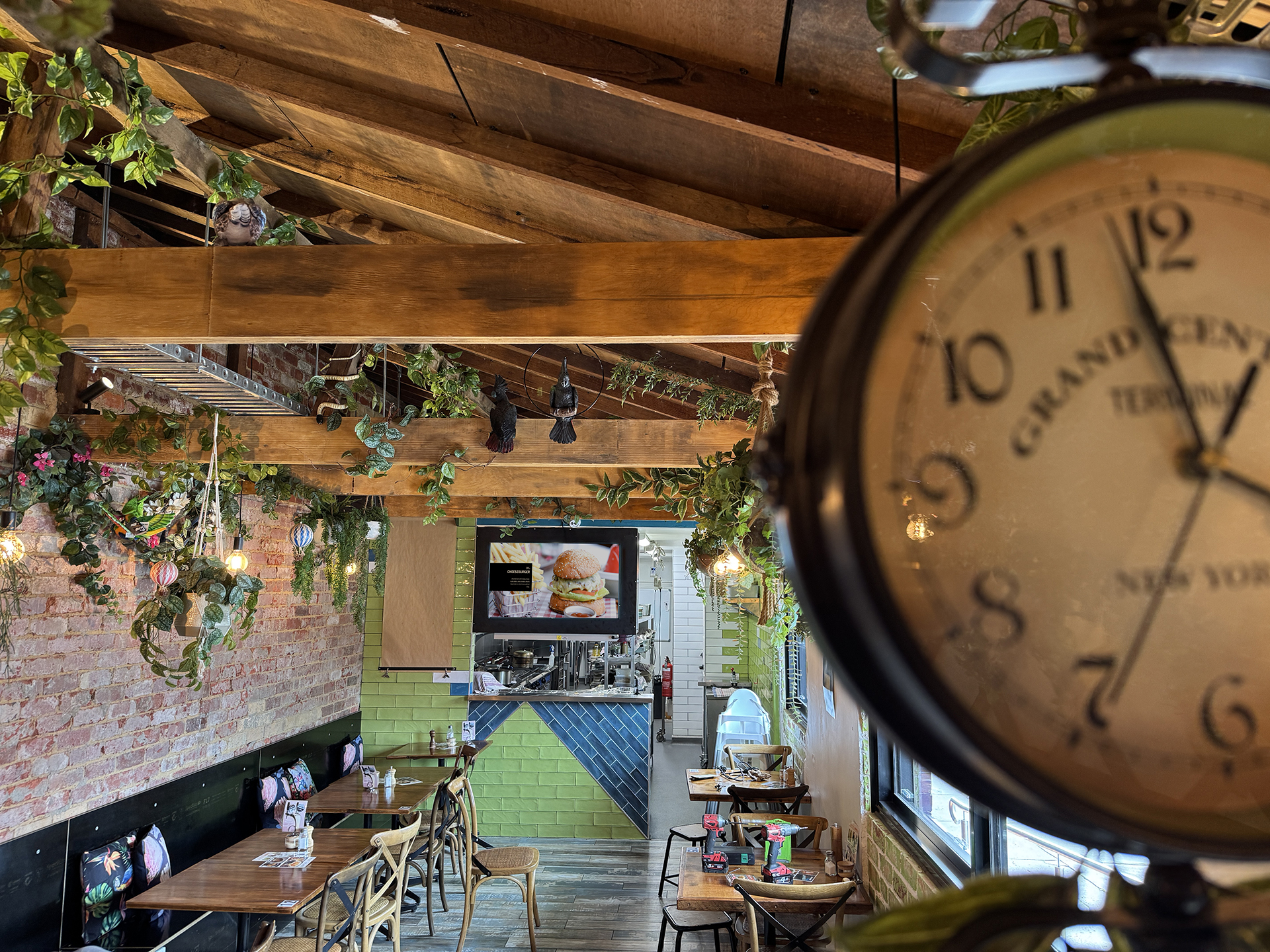 Case Study: Jackson Dodds Cafe - Fusion Digital Signage in Melbourne, Australia Case Study: Jackson Dodds Cafe - Fusion Digital Signage in Melbourne, Australia