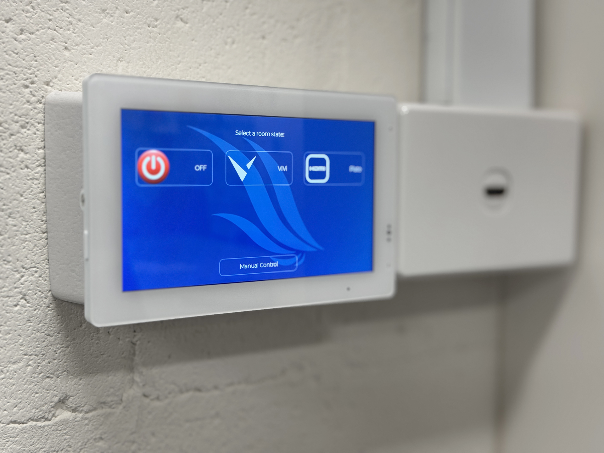 Case Study: Charles La Trobe College - Library Epson Projection Melbourne, Australia