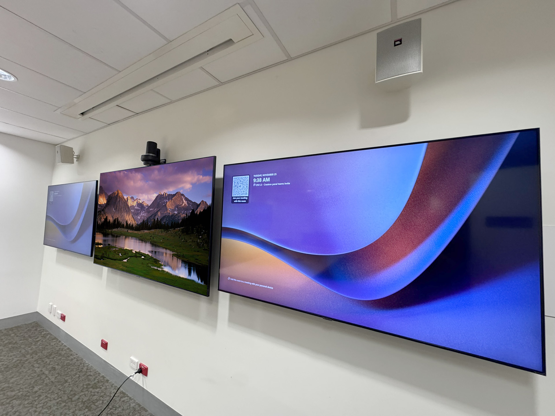 Case Study: Austin Health - Olivia Newton-John Centre ICU Meeting Room in Melbourne, Australia Case Study: Austin Health - Olivia Newton-John Centre ICU Meeting Room in Melbourne, Australia